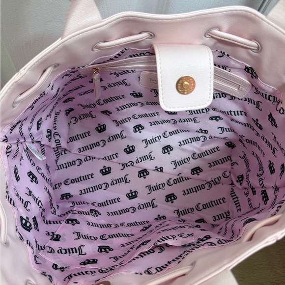 NWT Juicy Couture Pink Strawberry 🍓 Daydreamer Tote in Cherry 🍒 Blossom - Picture 7 of 9
